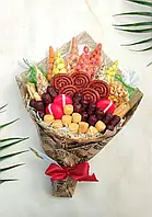 Букет із горішками. Їстівний подарунок на день народження. Букет із ковбас