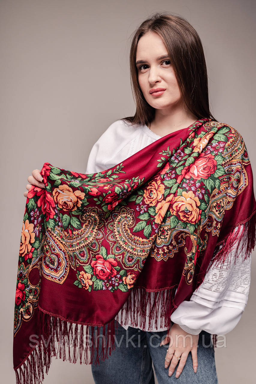 Укаїнська хустка з квітами (1,2м*1,2м.)