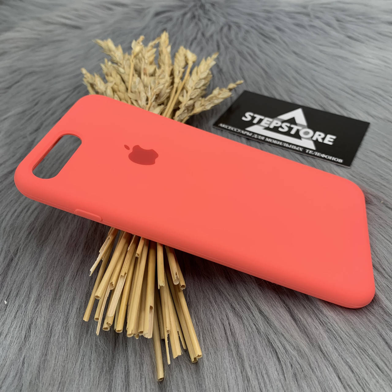 

Чехол Silicone case для iPhone 7 plus / 8 plus с микрофиброй противоударный силиконовый черный black 28. Кораловый (Pink paris)