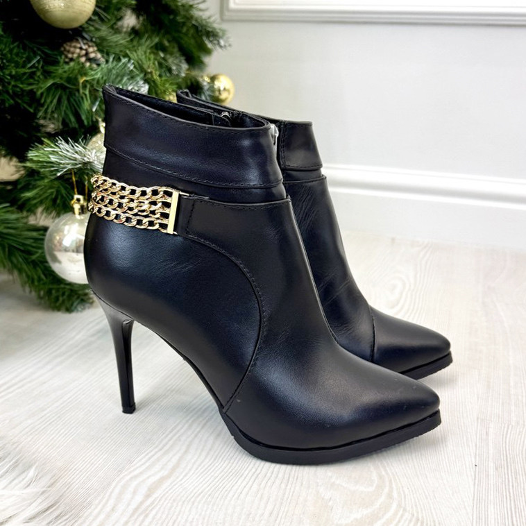 Черевики жіночі на шпильці, декоровані ланцюгом, фото 1