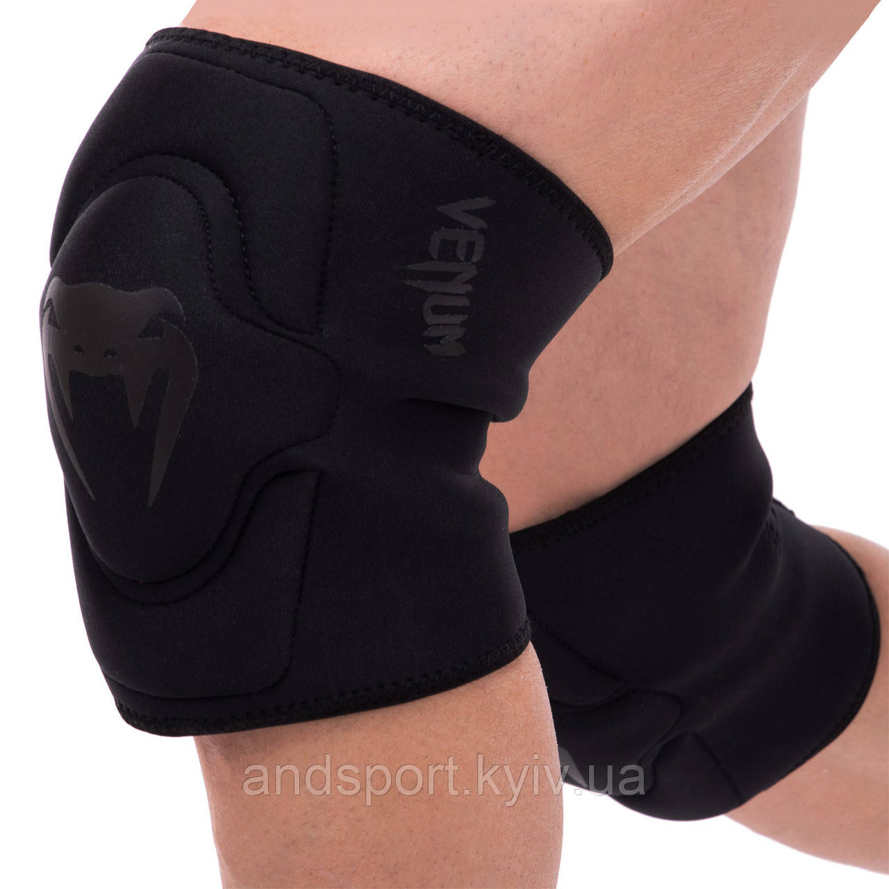 Захист коліна, наколінники VENUM KONTACT VN0178-1140 M-XL чорний Код VN0178-1140