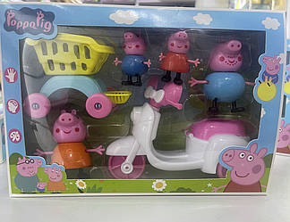 Ігровий набір сім'я свинок з мопедом