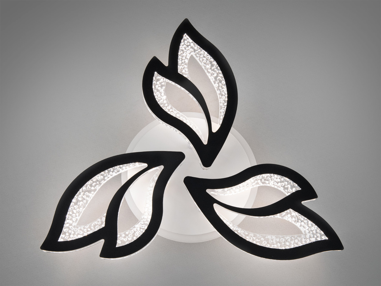 Світлодіодна люстра в передпокій з пультом, колір чорний, 55 W на 8 м2 2455-3BK-LS