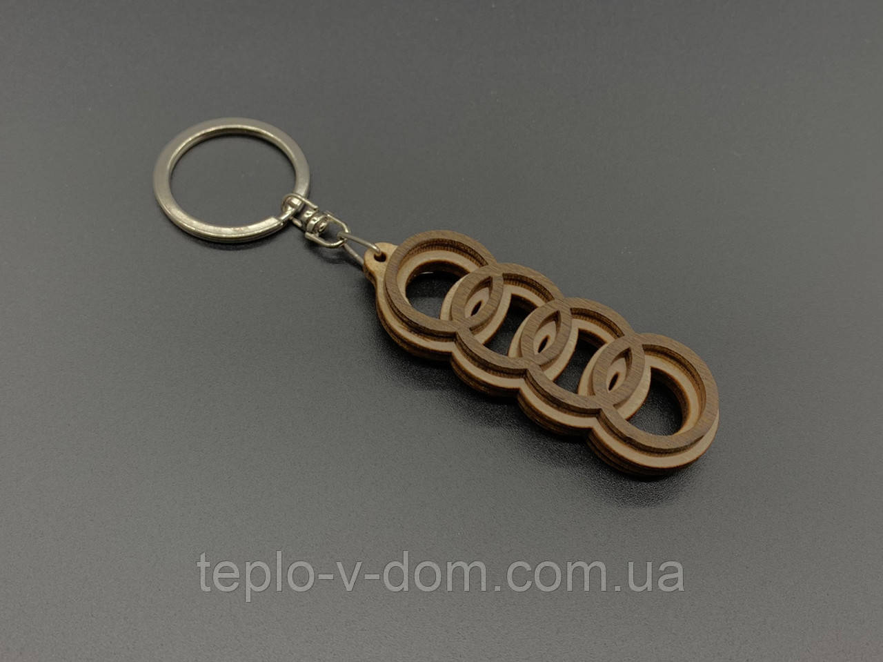 Брелок дерев'яний Audi. 7см