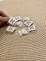 Жуйка з логотипом для стоматології