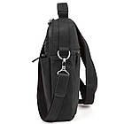 Сумка через плече з ручкою вертикальна TARWA RA-0120-4lx чорна крейзі хорс, фото 4