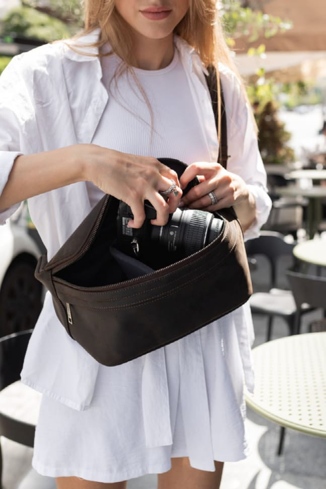 Сумка бананка для фотоапарата шкіряна TARWA RC-1313-4lx коричневий крейзі хорс, фото 1