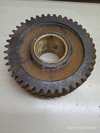 Шестірня паразитна проміжна (42зуб) для трактора ЮМЗ 000058831