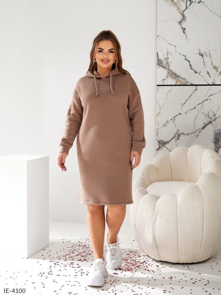 Тепле спортивне плаття утеплене на флісі з капюшоном по коліно прямого вільного крою розміри батал