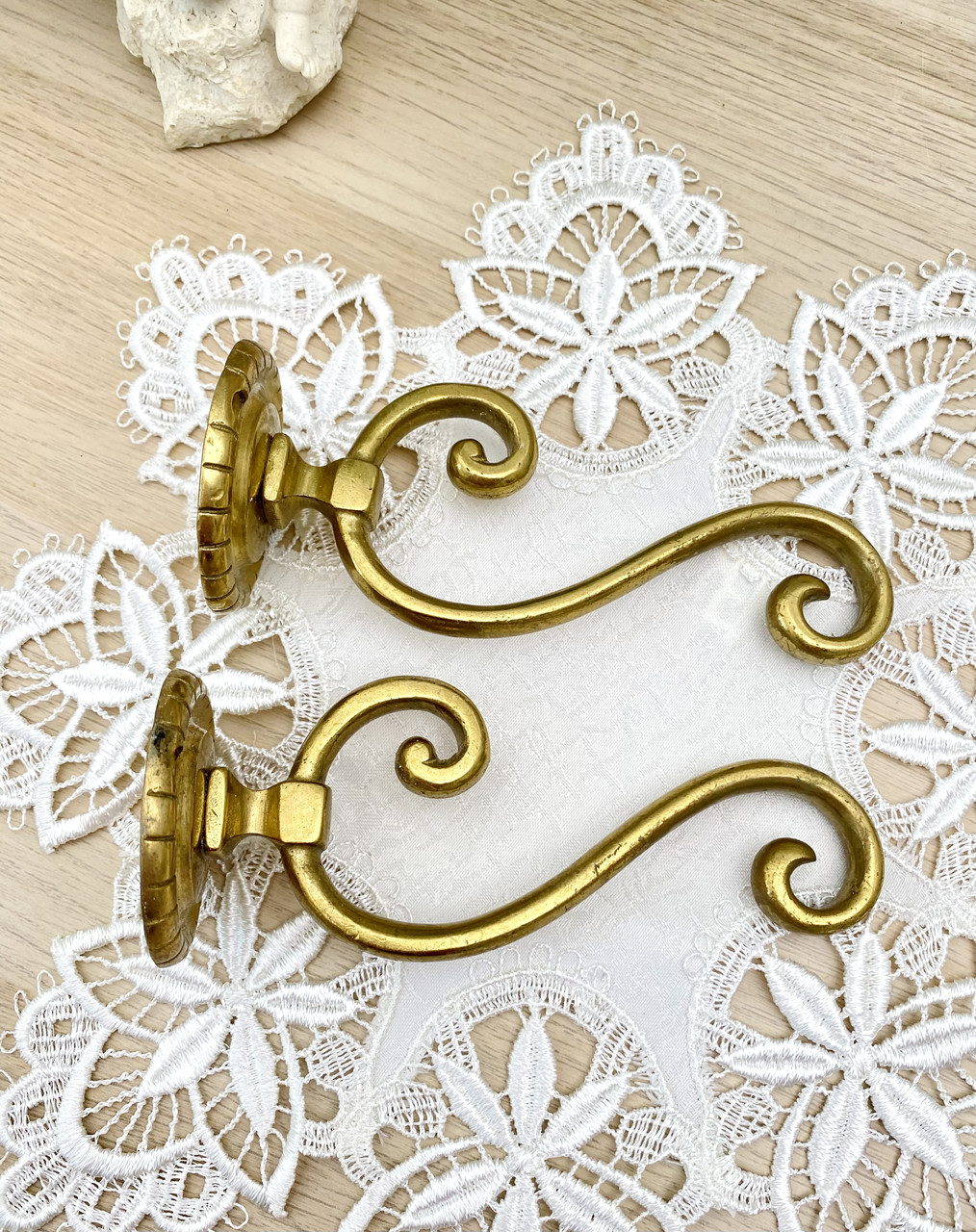 Два настінні бронзові гачки, підвіси, латунь, лиття, Німеччина, вінтаж