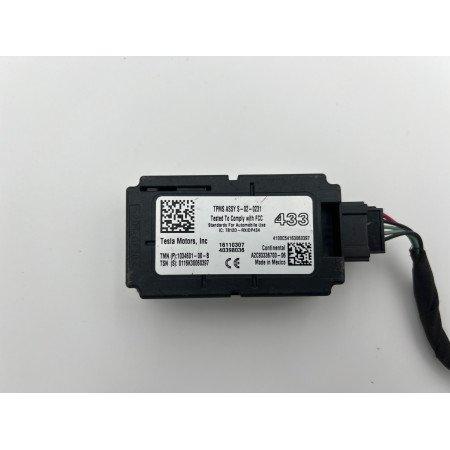 1034601-00-B Блок тиску шин TPMS Tesla Model S 2012 - 2021 (Розборка), фото 1