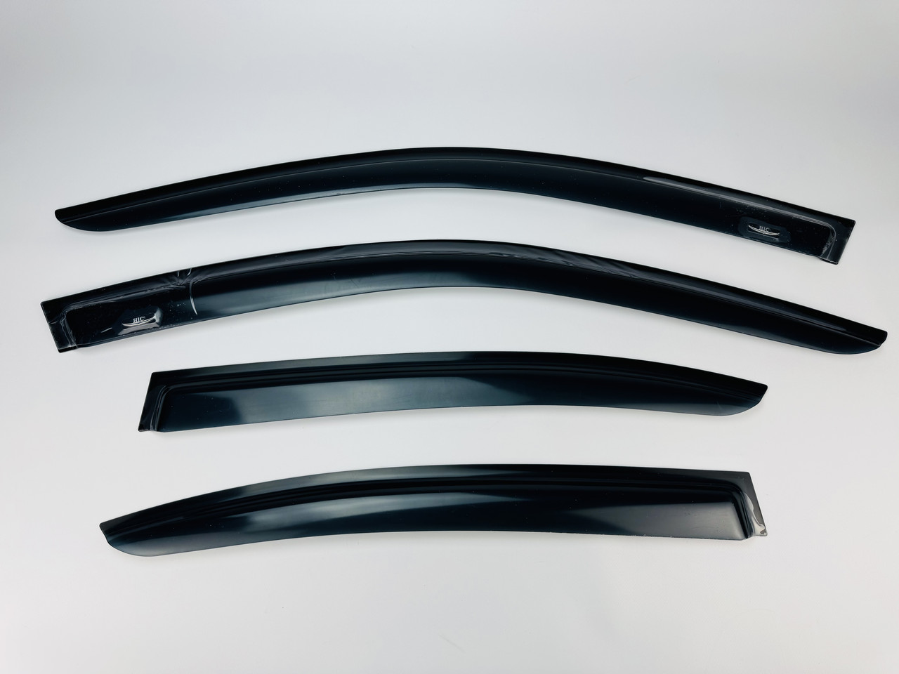 Дефлектори вікон (вітровики) Skoda Octavia А4 Tour 1996+ 4D 4шт(HIC), фото 1