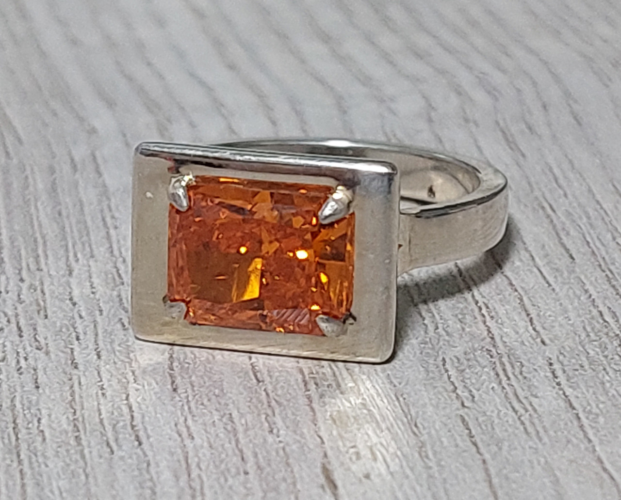 Срібна каблучка  Розмір 17, фото 1