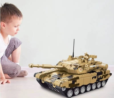Ігровий танк бронемашина всюдихід дитяча військова техніка гусениця камуфляж рухома вежа солдатик світло звук