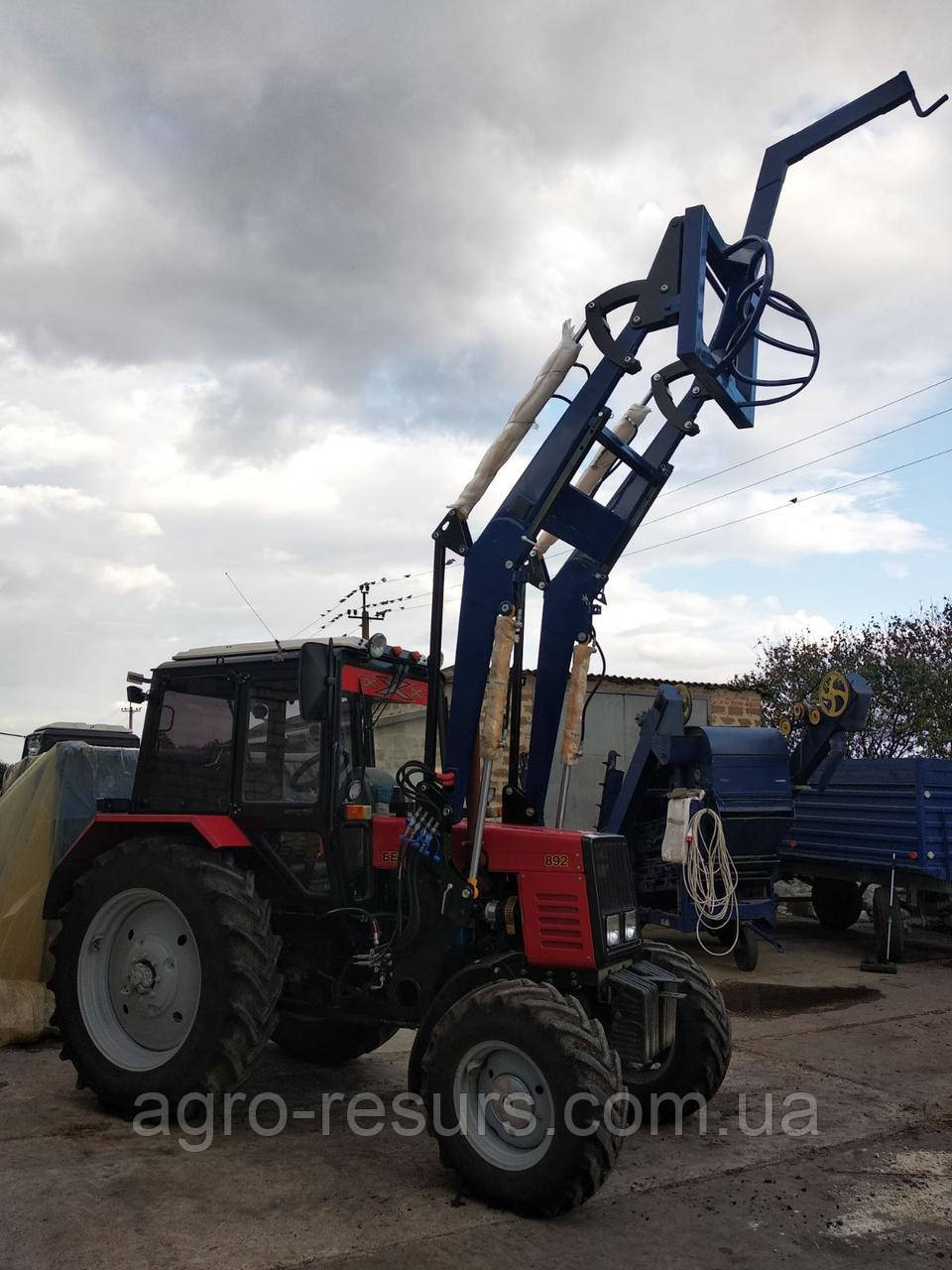 Швидкозйомний навантажувач КУН Б 1600 на трактор МТЗ-80, МТЗ-82, ЮМЗ