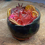 Ароматизована гелева свічка Чародійка Пряний коктейль в керамічній формі, фото 3