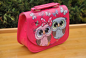 Дитяча сумочка на 1 відділення з ручкою та ремінцем на магнітному замку