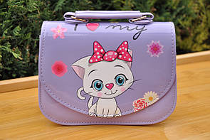 Дитяча сумочка на 1 відділення з ручкою та ремінцем на магнітному замку