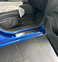 Накладки на пороги Renault CAPTUR II с 2019-  (Premium)