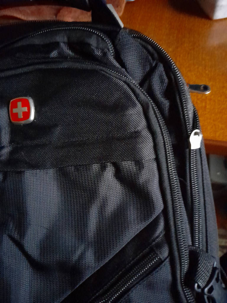 Водостійкий швейцарський міський рюкзак swissgear 8810 чоловічий із зарядкою, міський рюкзак для ноутбука. GS227 - фото покупців 3