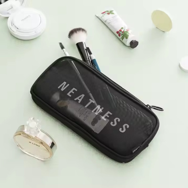 Косметичка жіноча сітчаста на блискавці Makeup bag 22*11*2 Чорна