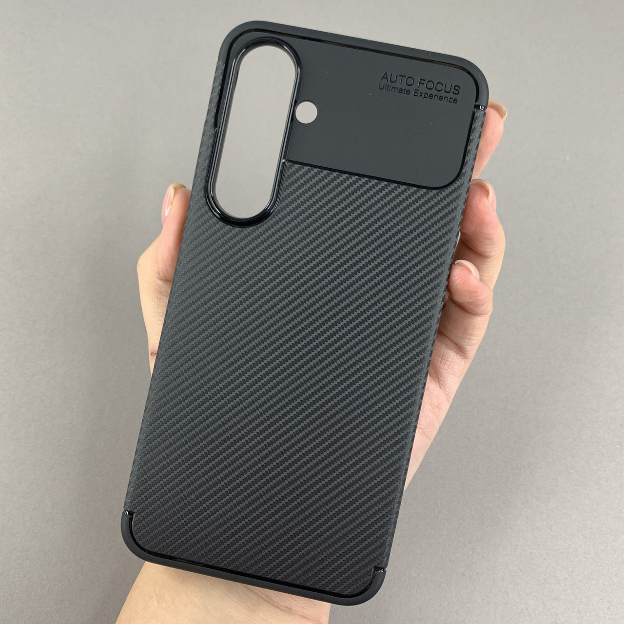 Чохол для Samsung Galaxy S24 FE щільний карбоновий чохол на телефон самсунг с24 фе чорний au6