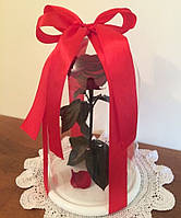 Прикраса атласною стрічкою для троянди в колбі