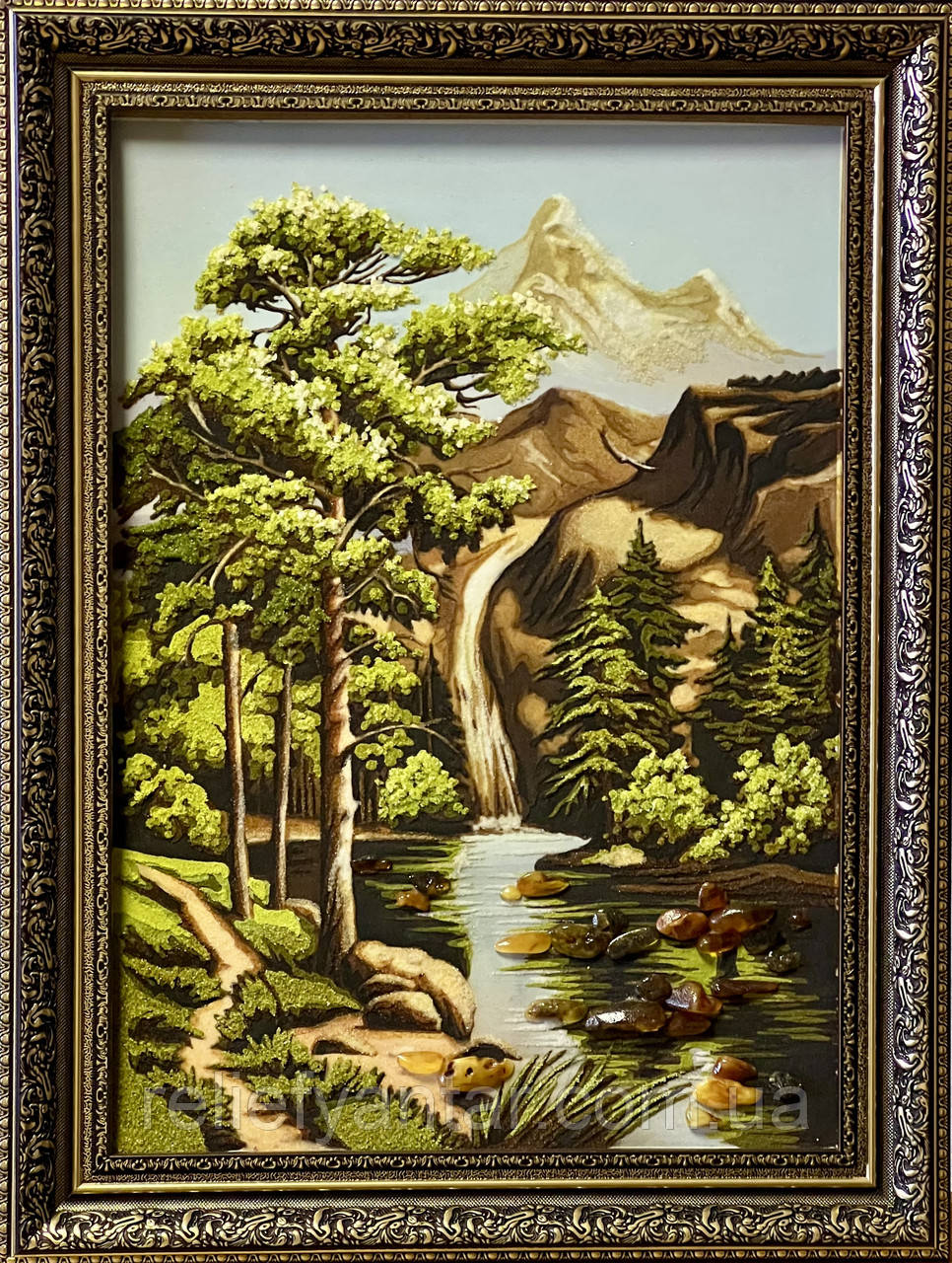 Картина з бурштину "Водоспад" 30*40 см