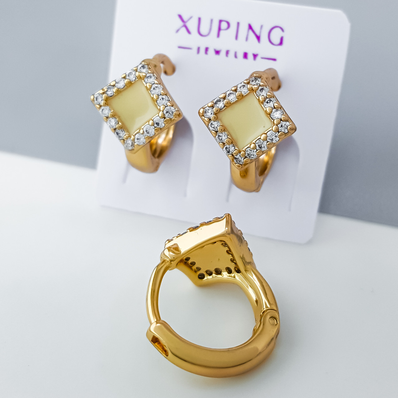 Сережки дитячі "Ромб" з жовтою емаллю та камінням, медзолото Xuping позолота 18К