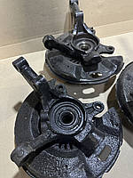 Кулак поворотний передній лівий Джилі МК