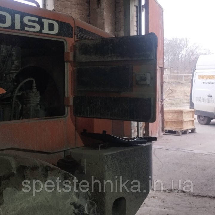 Обслуговування навантажувача Doosan SD200N