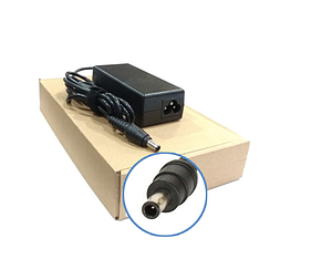 Зарядний пристрій для ноутбука 5,5-3,0 mm pin inside 4,74A 19V Samsung 90W оригінал бу