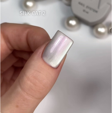 Гель-лак Кошаче Око SAGA professional Silk Cat 02 Шовкове котяче око 10 мл
