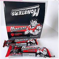 Monsters Strong Max Протеїнові батончики Strawberry 80g 28г протеїн з смаком полуниці