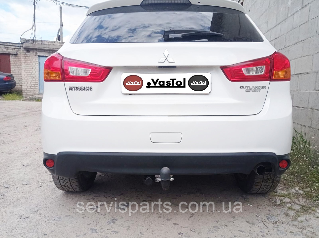 Фаркоп Mitsubishi Outlander Sport USA 2010-2019 (Мітсубісі Аутлендер Спорт)