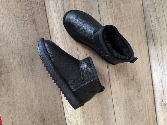 Уги ЧОРНІ шкіряні натуральники низькі (h = 11.5) з лейбл UGG на п'ятці унісекс 36р — 41 р мінігальфики зима, фото 3