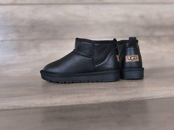 Уги ЧОРНІ шкіряні натуральники низькі (h = 11.5) з лейбл UGG на п'ятці унісекс 36р — 41 р мінігальфики зима, фото 6