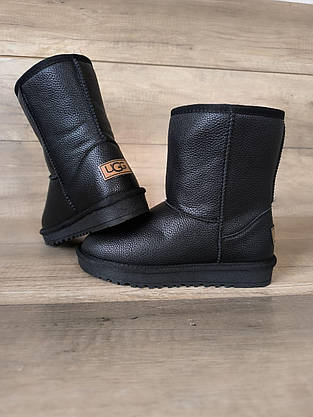Уги ЧОРНІ з натуральної шкіри високі з лейбл Ugg чобітки теплі жіночі зима, фото 6