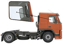 Бічне скло Volvo FM 1993-2013 передніх дверей праве