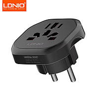 Мережевий перехідник LDNIO Z7 універсальний 250V10A чорний