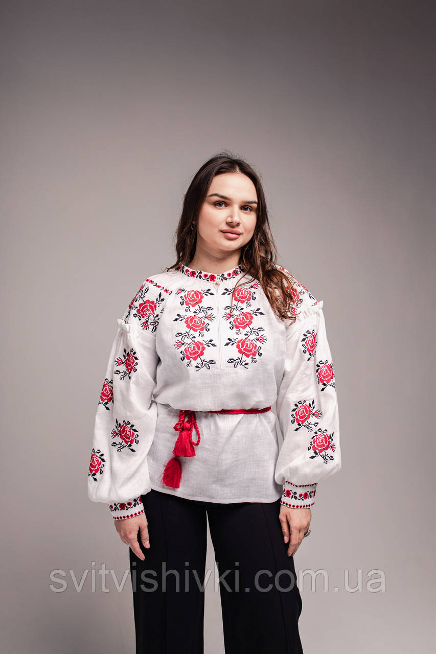 Лляна жіноча вишиванка на стійці "Троянди"