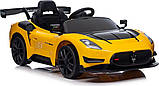 Дитяча акумуляторна машинка Maserati MC20 GT2 Жовта, фото 7