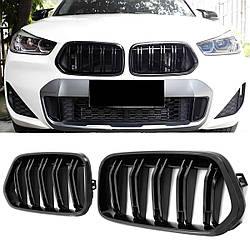 Решітки радіатора BMW X2 F39 тюнінг ноздрі стиль М (чорний глянц)