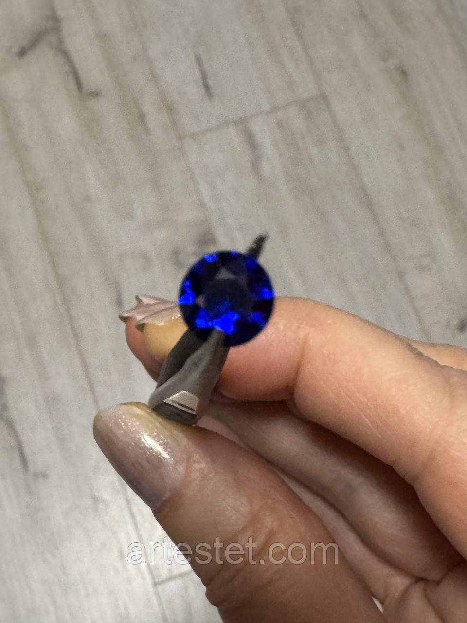 Синій природний сапфір 1.18 ct.