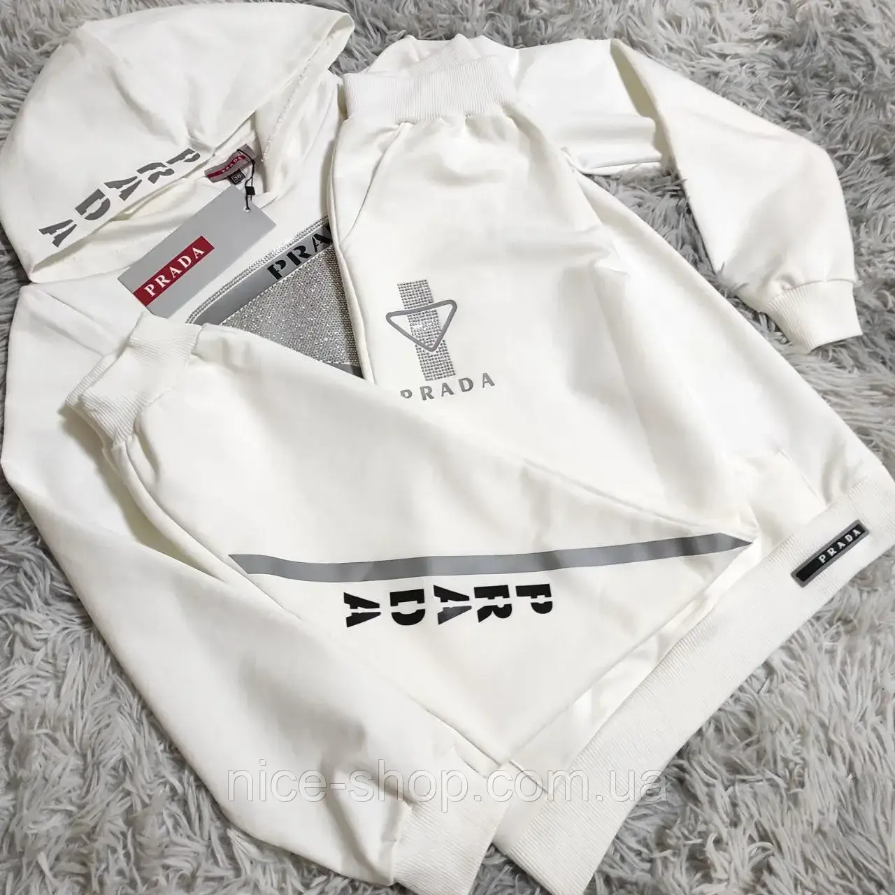 Костюм жіночий S