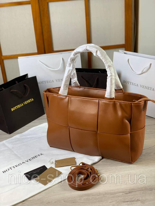 Сумка Bottega Veneta Pouch, фото 1