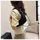 Жіноча сумка хобо багет 10405 через плече чорна, фото 3