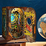 Бук Нук 10 000 льє в глибинах моря 3D Інтер'єрний конструктор 10,000 Leagues in the Deep Sea DIY Book Nook Kit SQ-39, фото 4