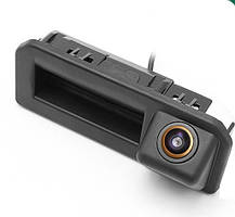 Камера заднього огляду в ручку багажника Audi Q2-Q5, A5, Volkswagen Bora, Skoda, Kodiaq, Karoq, Cayenne AHD1080/CVBS Gold Fisheye