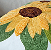 Наволочки на подушки декоративні 45х45 см, прикрашена об'ємною на дотик вишивкою букет соняшників, фото 2